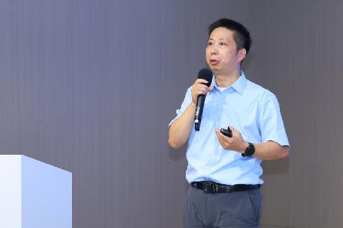 “搭积木”造万物？合成生物学杀入现实：你的面霜、调料甚至衣服颜色都被它“绿”了